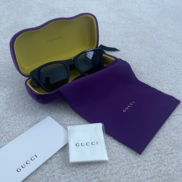 Brand new Gucci authentic sunglasses - Picture 1 of 5